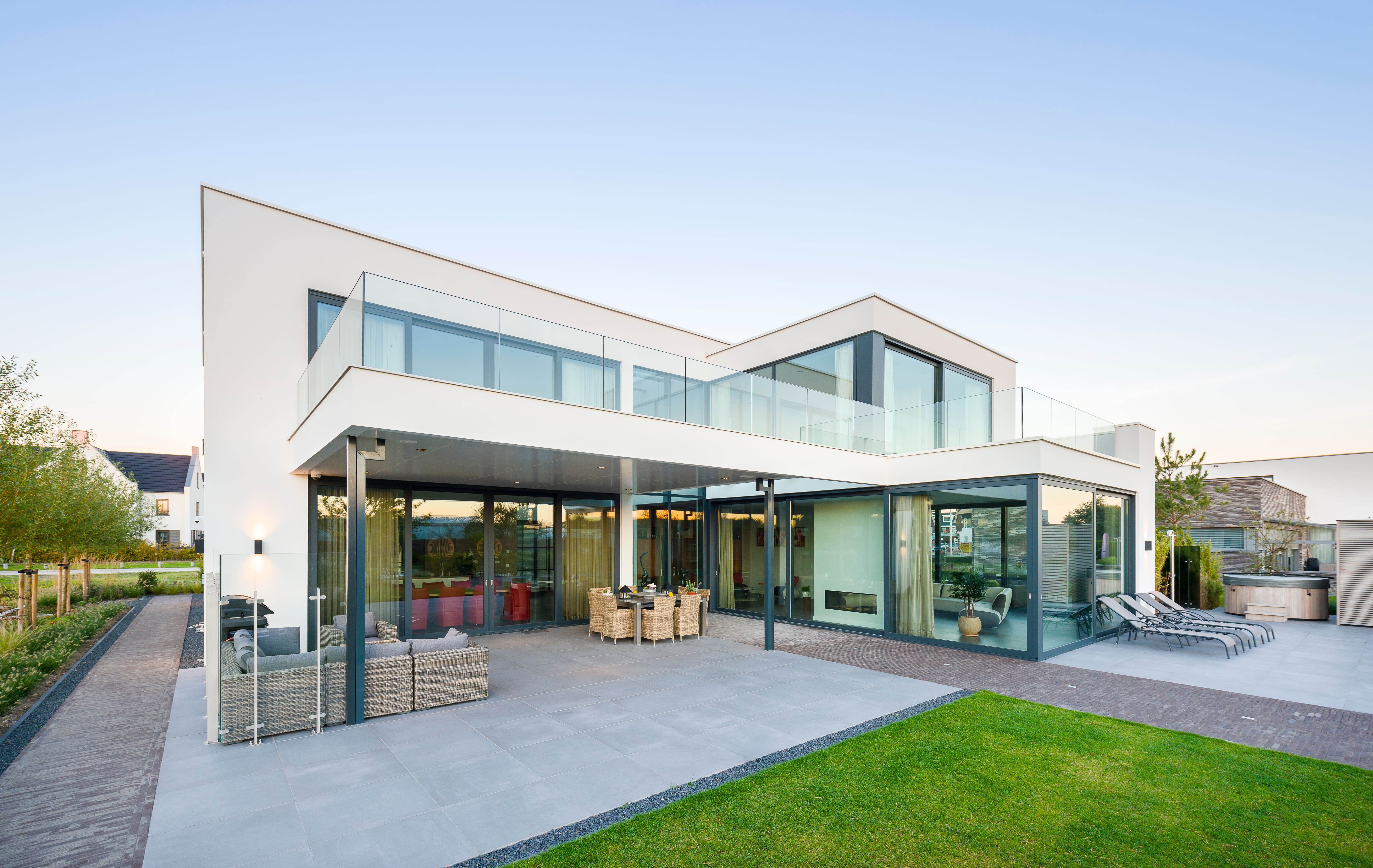 Moderne, luxe kubistische villa