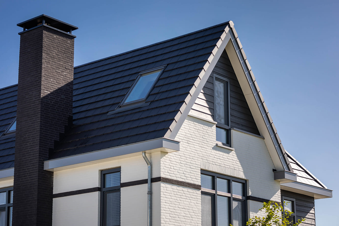 Uitsnede van dak herenhuis