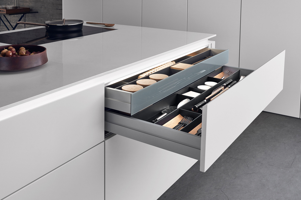 Luxe witte designkeukenlade 