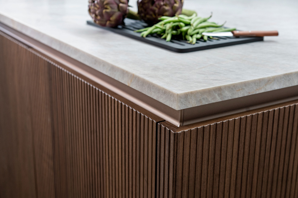 Close up afbeeldingen van marmeren aanrechtblad Leicht keukens