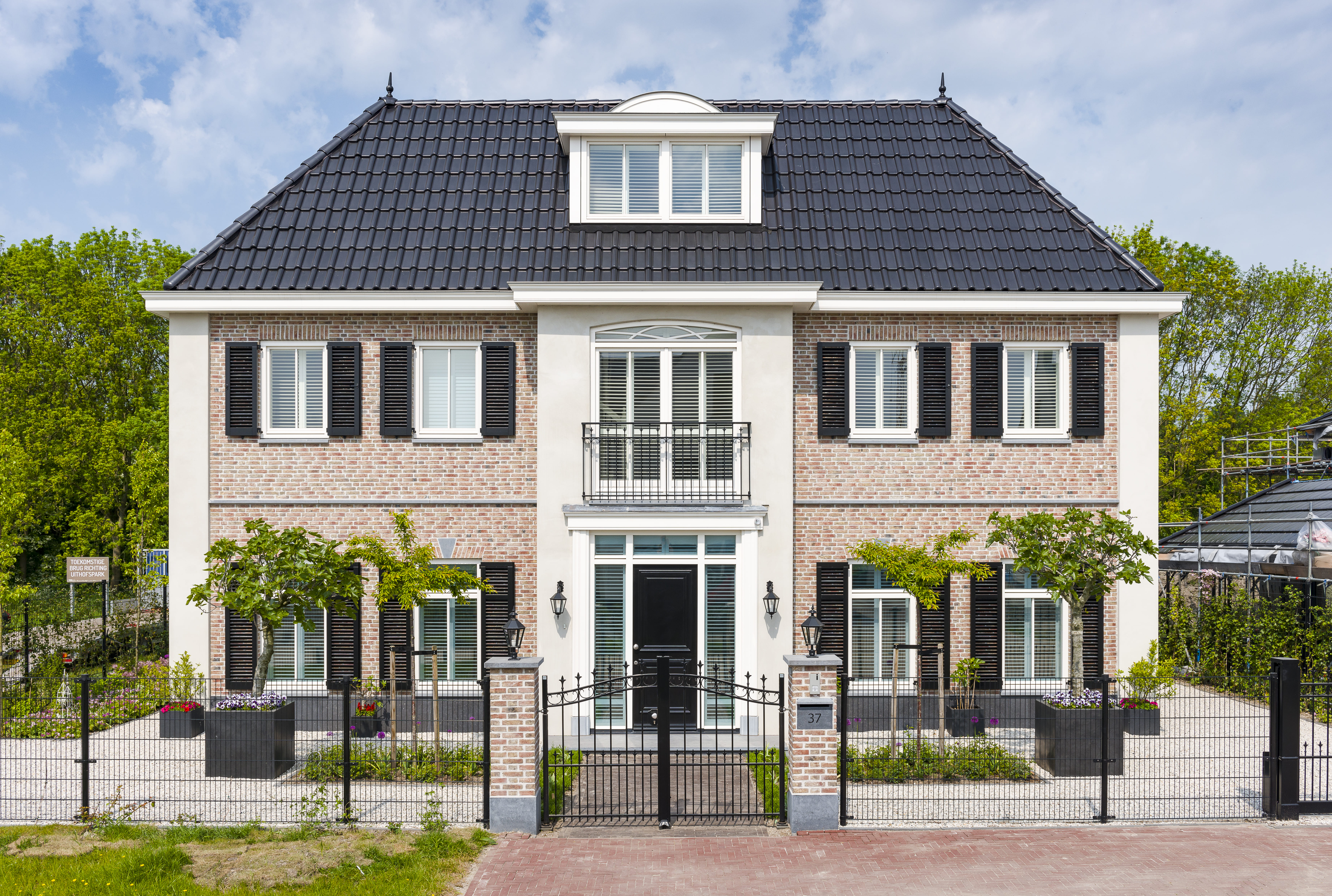 Voorkant van een notariswoning