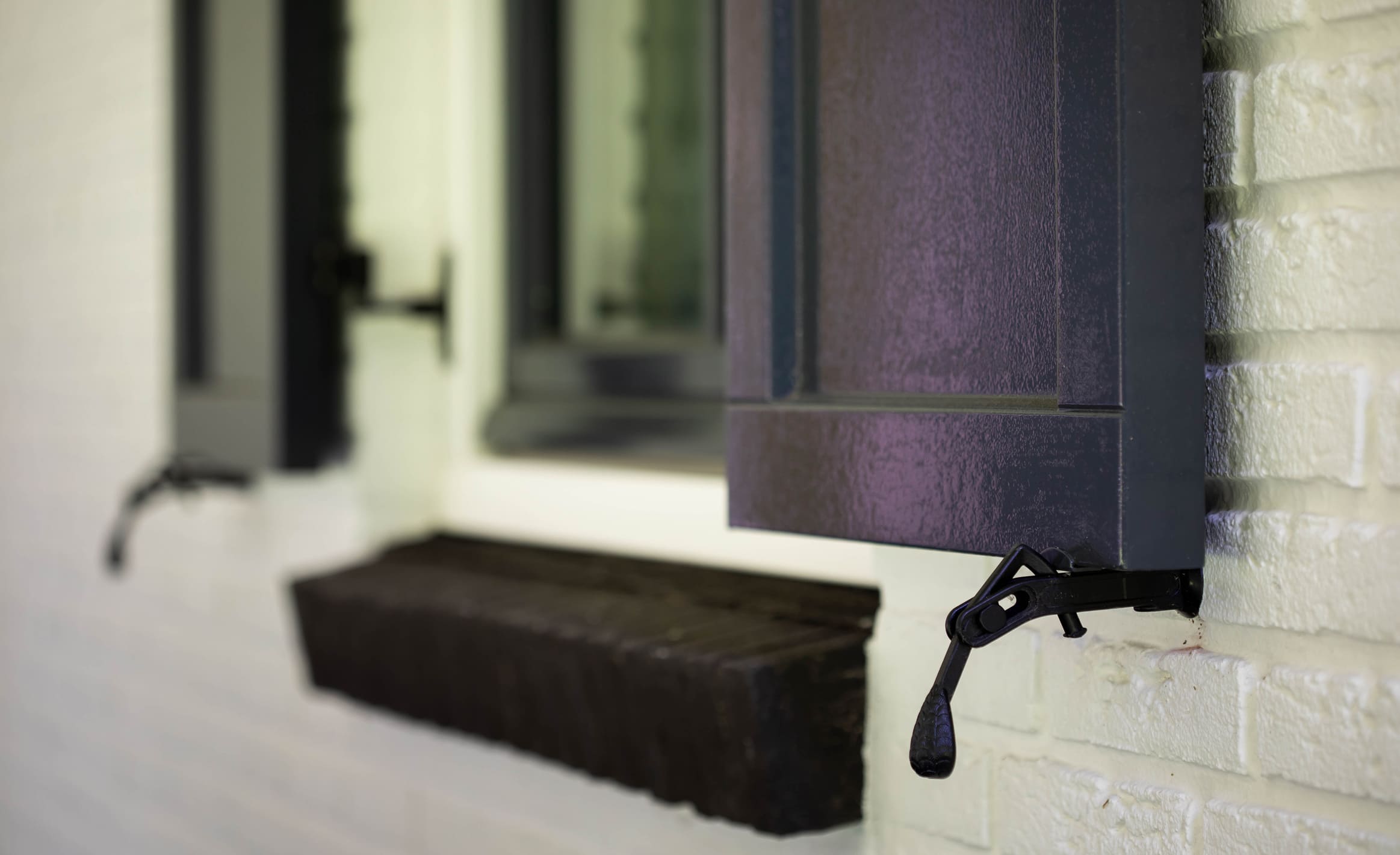 close up van vensterbank boerderijwoning