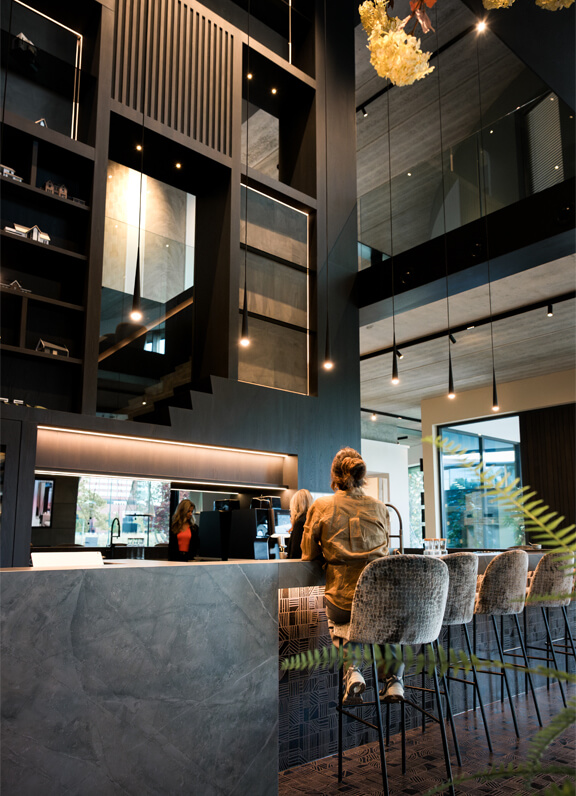 villa-experience-center-livingstone-entree.jpg