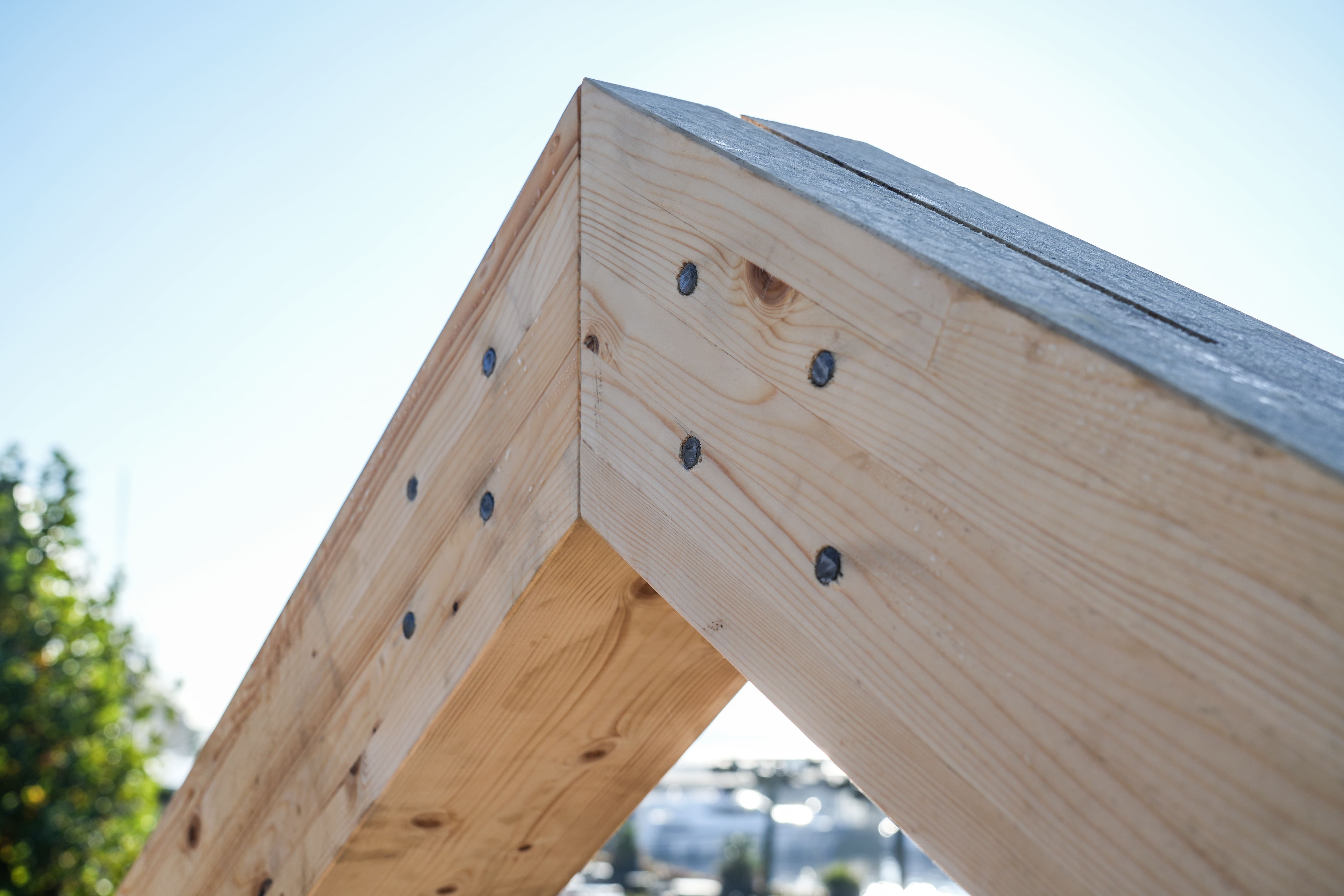 close up van CLT verbinding